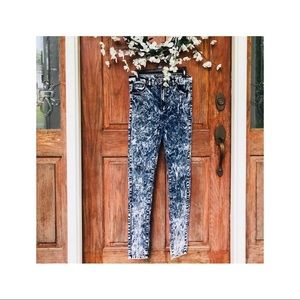 AQ Stylish Skinny Jeans